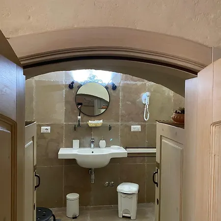 Panzió Hoplites Spartan Matera