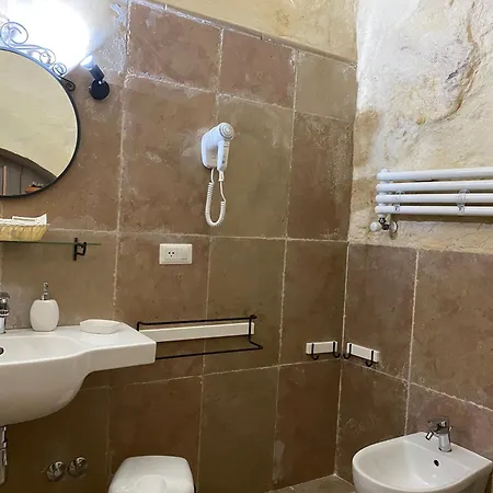 Hoplites Spartan Panzió 4*