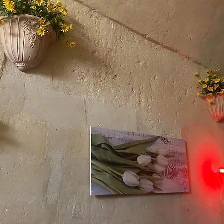 Hoplites Spartan Bed & Breakfast Matera